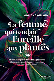 illustration de livre La femme qui tendait l'oreille aux plantes