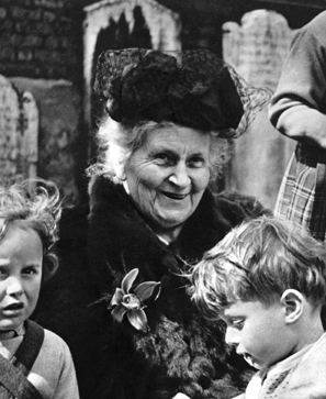Maria Montessori : la pédagogue de l’espoir