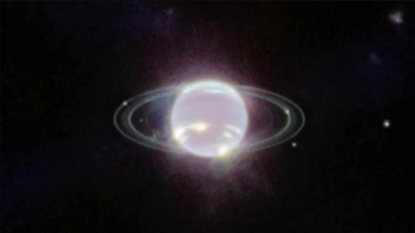 Neptune et ses anneaux