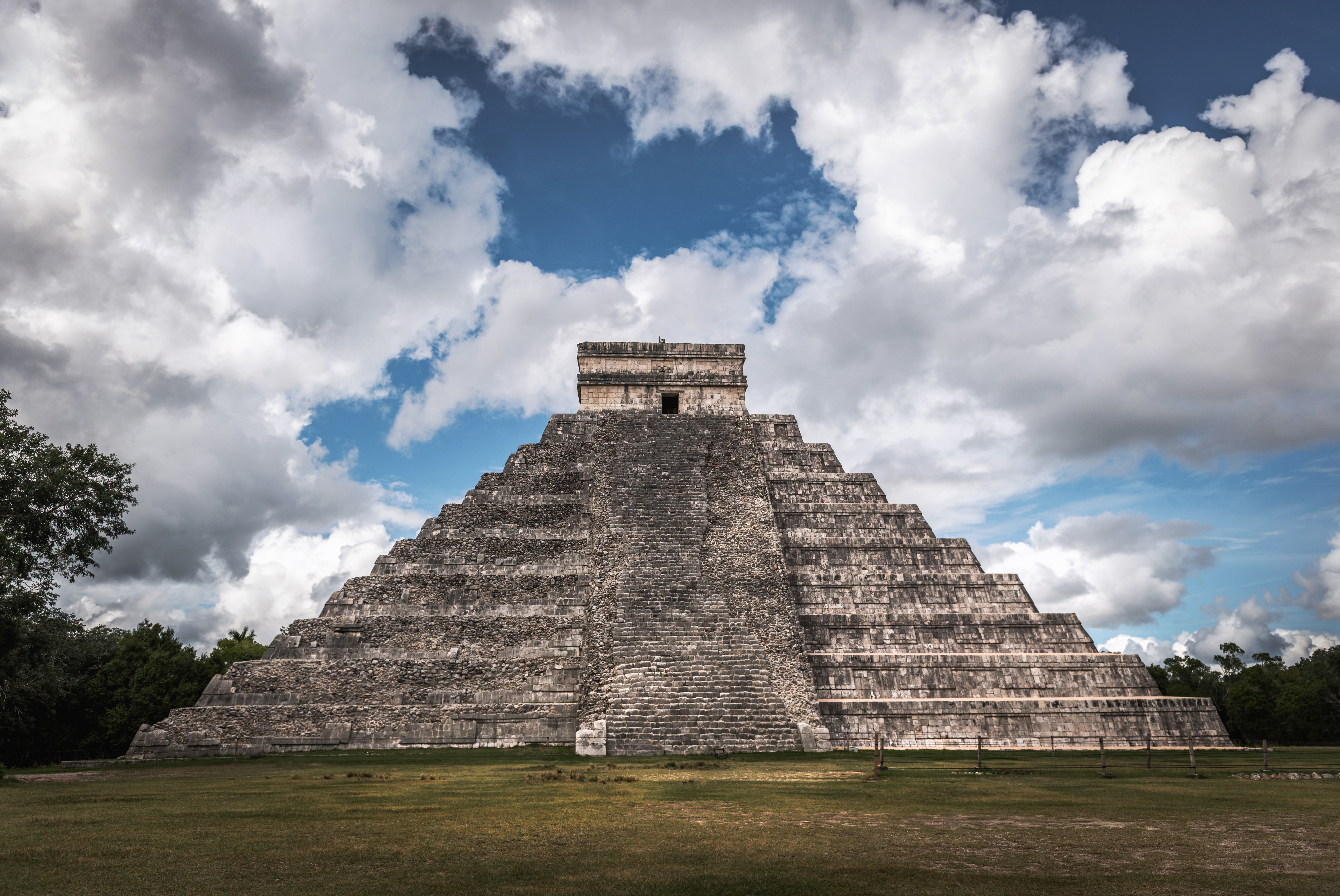  Pyramide Aztèque