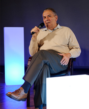 Stan Grof à l'INREES